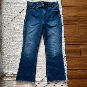Express Cropped Flare High Rise